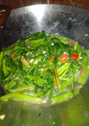 Foto resep Kangkung bawang putih #8
