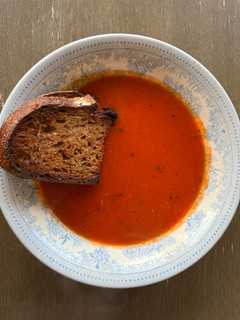 A picture of Tomato Soup (no cream).