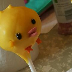 A picture of Easter cake pops.