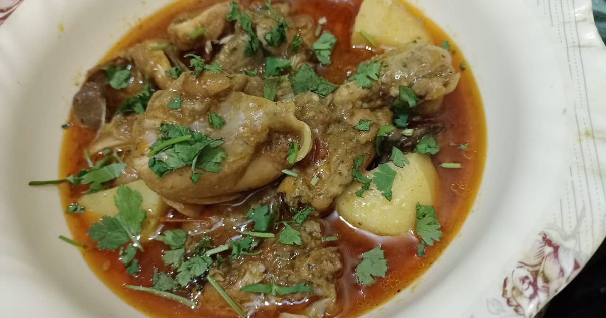 Aloo Chicken Recipe by Hassan Anwar - Cookpad