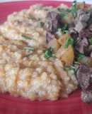 Lentejas cremosas con bistec y papas