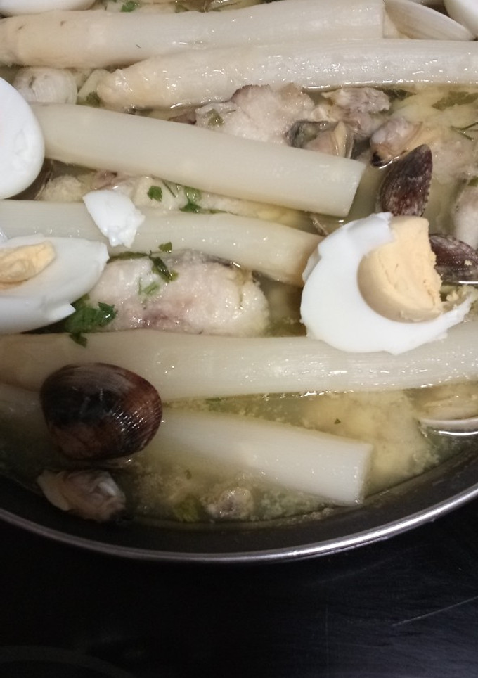 Una foto de Merluza en salsa verde
