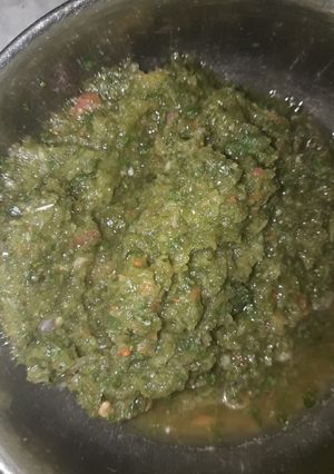 A picture of Coriander chutney.