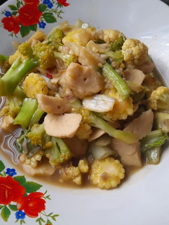 Langkah Gampang Membuat Resep Capcay Kuah Isi Bakso yang Uenak Anti Ribet, Sempurna