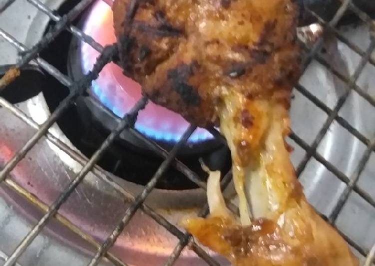 Simple Way to Prepare Quick Spicy Chickn grill drumsticks