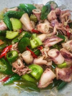 Foto resep Oseng cumi asin cabek ijo