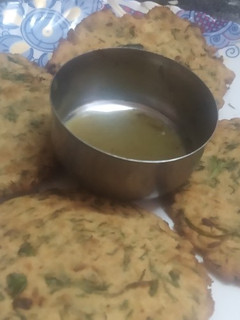 सोया मेथी की पूरी (soya methi ki poori recipe in Hindi) रेसिपी मुख्य फोटो