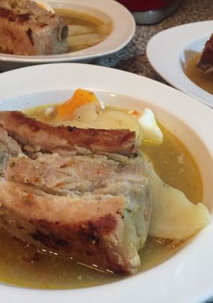 Una foto de Sopa de costilla de cerdo