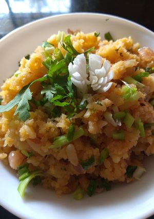 A picture of Shezuwan poha.