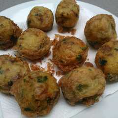 A picture of Bola Perkedel Simple.