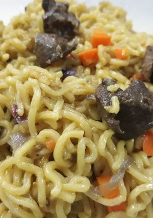 A picture of Noddles with liver meat.