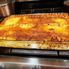 A picture of Sour Cream Meat Lasagna.