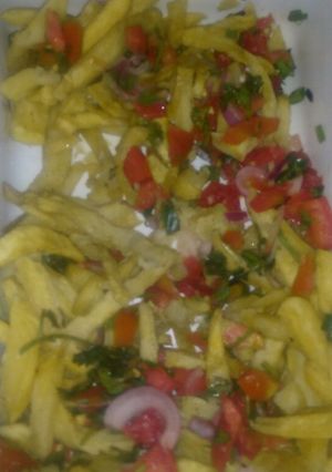 A picture of Chips kachumbari.