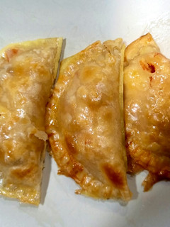 Foto principal de Empanadillas de atún con huevo duro y tomate