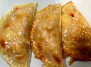 Foto principal de Empanadillas de atún con huevo duro y tomate