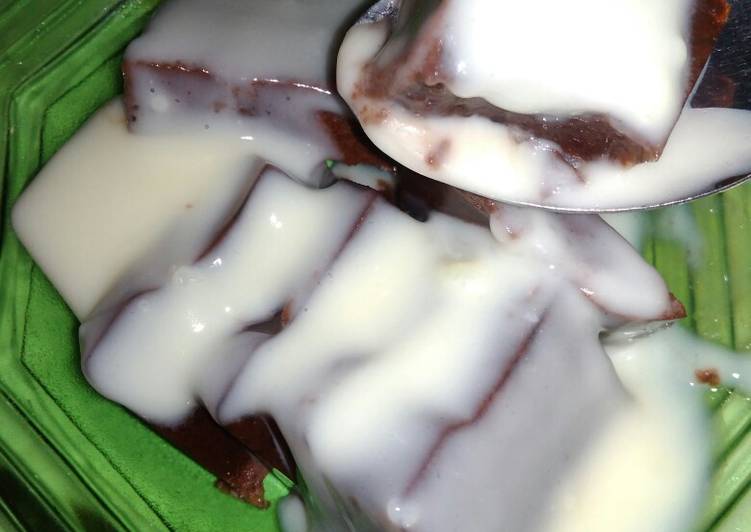 Langkah Mudah untuk Menyiapkan Puding coklat vla vanila Anti Gagal