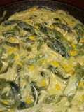 Rajas poblanas con pollo en crema de elote