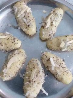 सूजी के चमचम (suji ke chamcham recipe in hindi) रेसिपी मुख्य फोटो