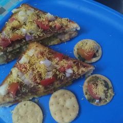 A picture of Sev Puri Sandwich.