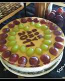 Tarta de queso y uvas