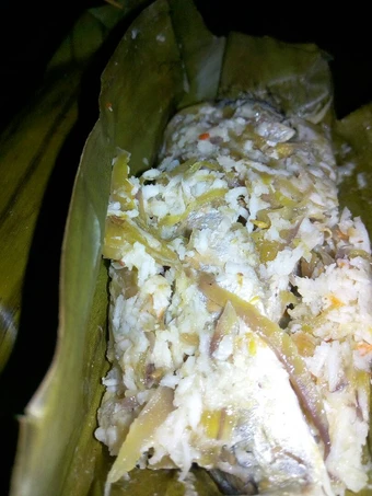 Cara Simple Membikin Resep  Pepes Tongkol Bumbu Mangga (#PR_MASAKANBUNGKUSDAUN) yang Menggugah Selera, Bikin Ketagihan