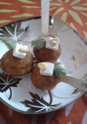 A picture of Golden Fried Cocktail Mushroom.