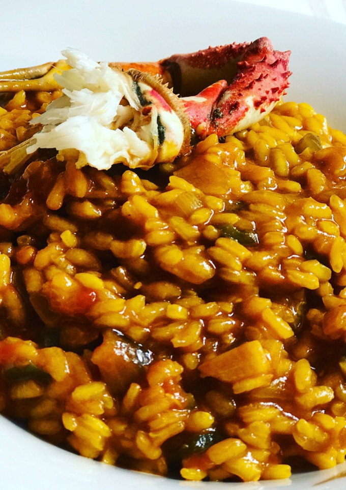 Una foto de Arroz meloso de centolla 🦀🦀🦀