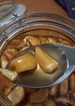 A picture of Fermented Honey Garlic.