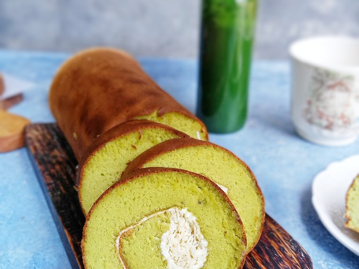 Bagaimana Membuat Pandan keju roll cake yang Enak