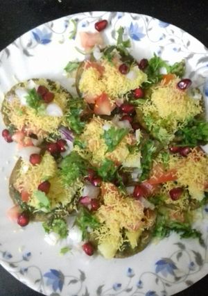A picture of Palak Papdi Chat.