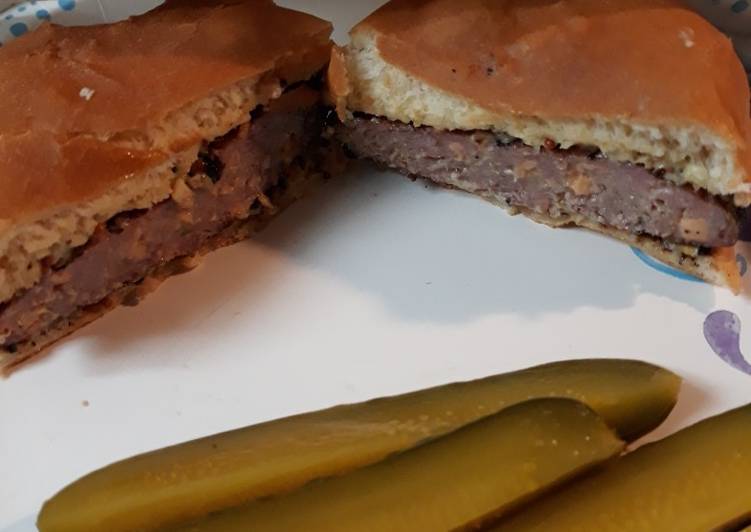 Recipe of Super Quick Homemade Jalapeno Cheddarwurst Burgers