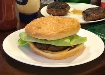 How to Prepare Tasty Homemade Burger Patties