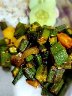 ভেন্ডি দো পেঁয়াজা (bhendi do peyaja recipe in Bengali) রেসিপির প্রধান ছবি