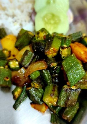 ভেন্ডি দো পেঁয়াজা (bhendi do peyaja recipe in Bengali) রেসিপির প্রধান ছবি