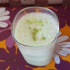 A picture of Green Coriander Lassi.