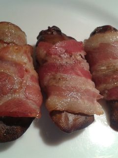 Császármáj (baconbe göngyölt csirkemáj) recept fotója
