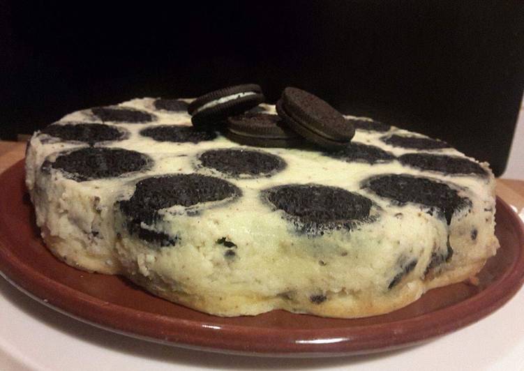 Recipe of Super Quick Homemade AMIES Oreo Upside Down Cheesecake