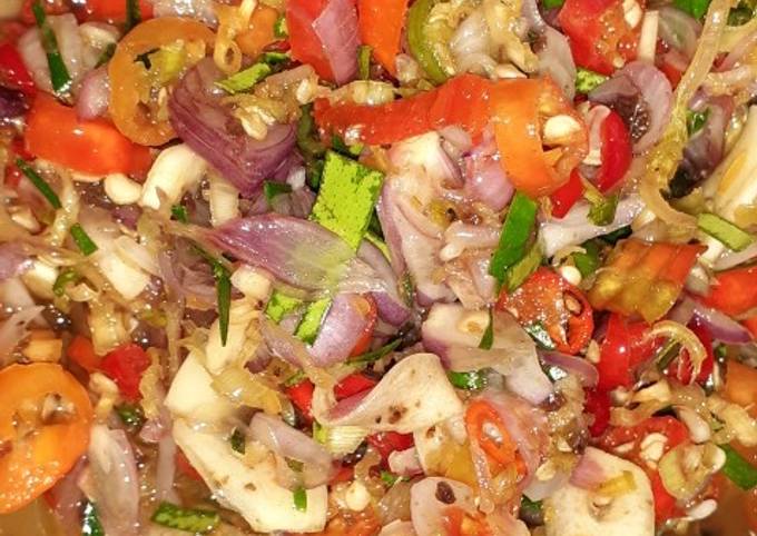 Bagaimana Menyiapkan Sambal Matah yang Sempurna