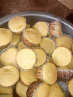 A picture of Vanila cupcake.