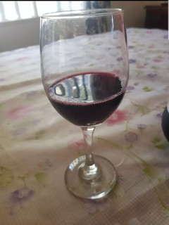 Una foto de Vino con coca cola (Jote)