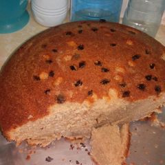A picture of Raisin & Cinnamon Cake.