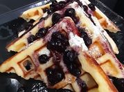 Una foto de waffles con maicena