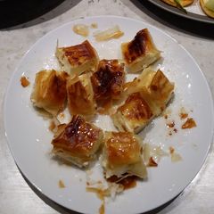 A picture of Fried Feta Parcels.