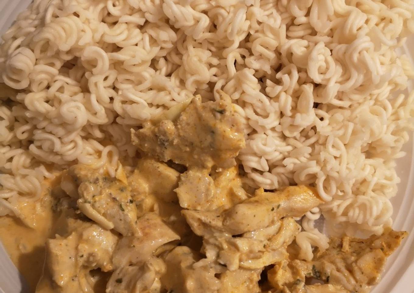 Nouilles au poulet façon Gyros simple