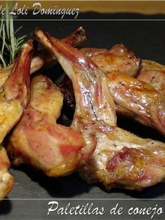Una foto de Paletillas de conejo al horno