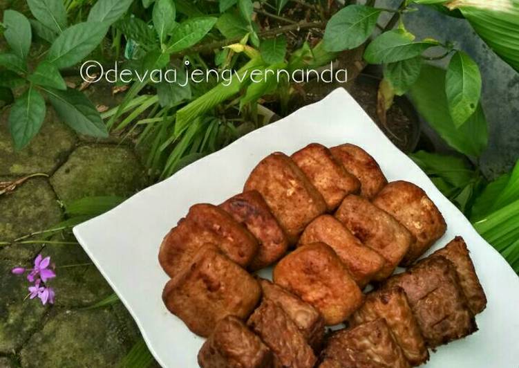 Tempe dan Tahu Bacem Goreng