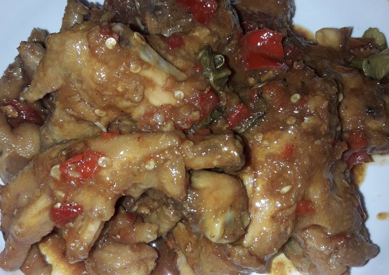 Sayap & ceker ayam rica~rica pedas manis mantap