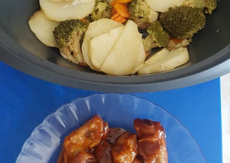 Costillas a la bbk con patatas y brócoli. Thermomix