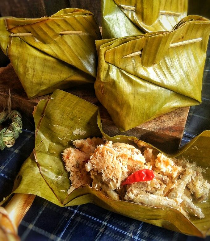 Buvining nabirasi bilan jinsiy aloqada bolgan onlayn porno video