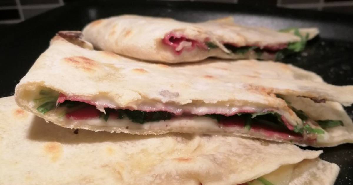 Ricetta Piadina veloce di silvia lamera - Cookpad